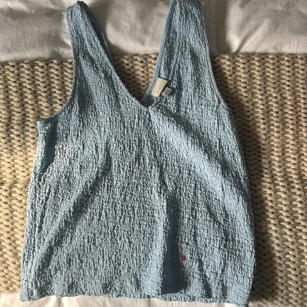 A new day crinkle tank